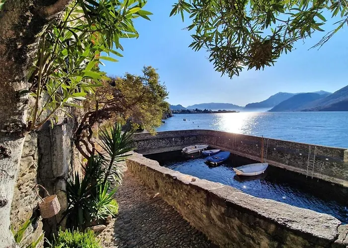 By Near Di * Ντέρβιο